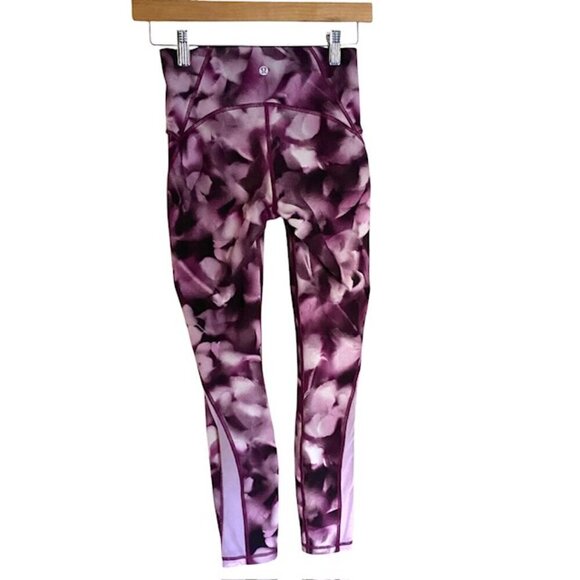 Lululemon Train Times 7/8 Pant 4 - Picture 4 of 5